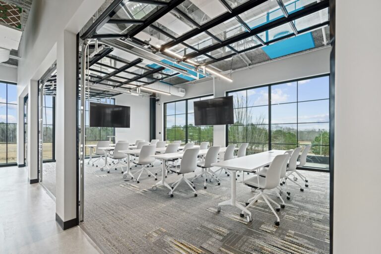 Gather_Trilith_Training-room_classroom-3