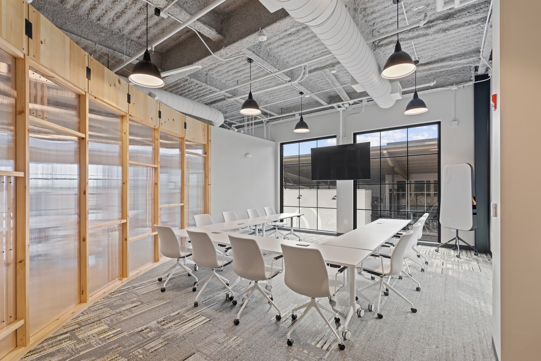 Inspire_Trilith_Flexible-meeting-room_ushape-1