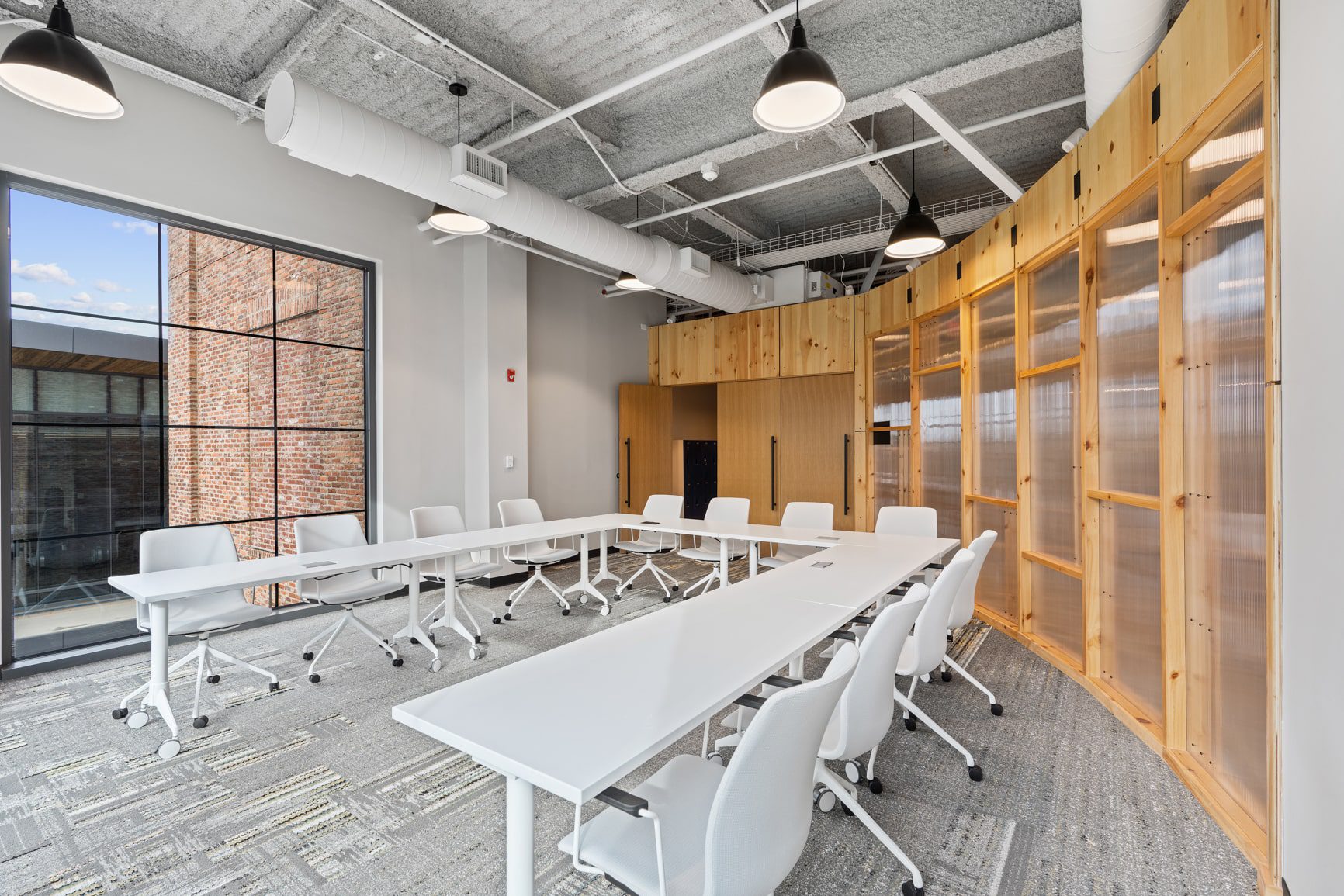 Inspire_Trilith_Flexible-meeting-room_ushape-3