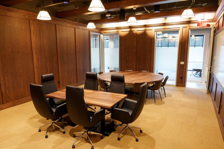 Lodge, collaboration room