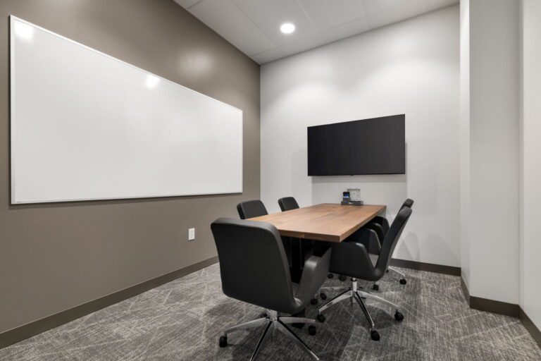 Meeting room seating up to 5