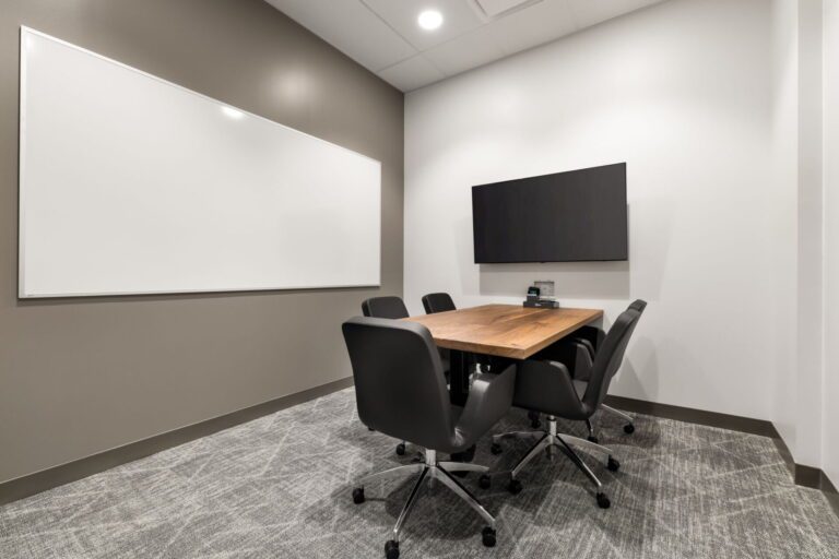 Meeting room seating up to 5